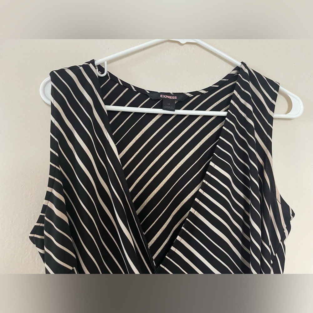 Express women’s sleeveless dress - size 14 - Picture 4 of 5